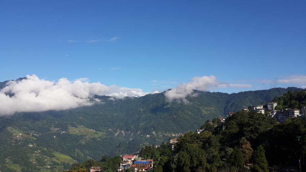 Himalayan Height Hotel Gangtok Exterior photo