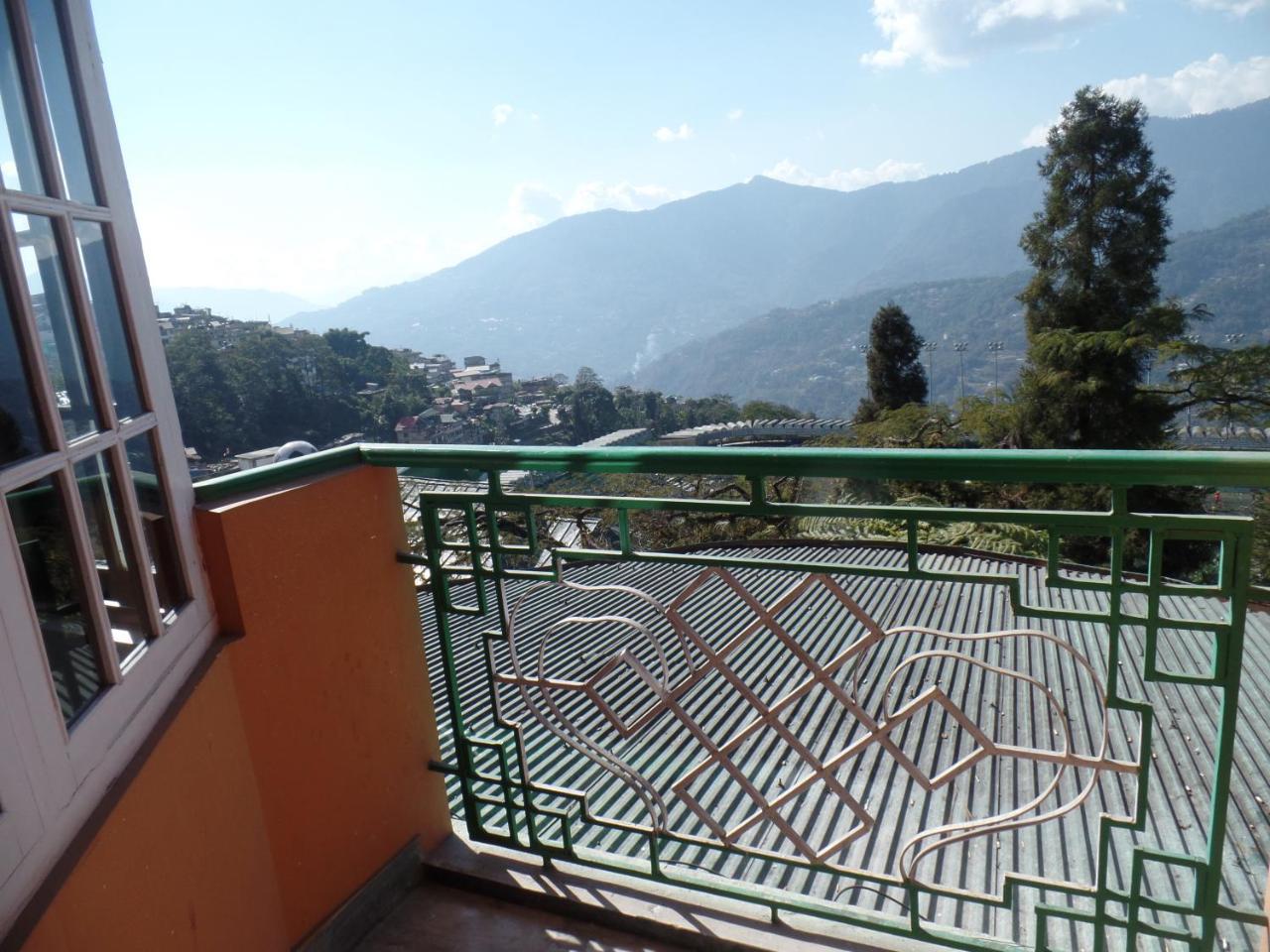 Himalayan Height Hotel Gangtok Exterior photo